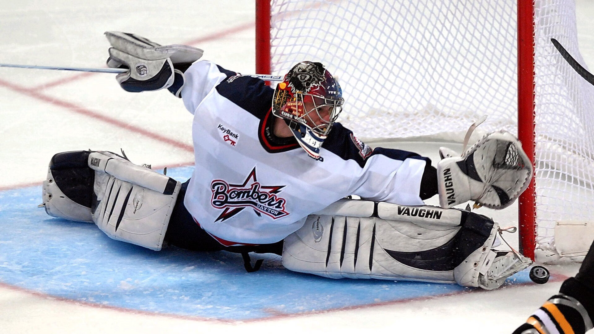 爱游戏大厅-国际视角：海外联赛在中国市场的版权授权与合作机会，境外赛事裁判